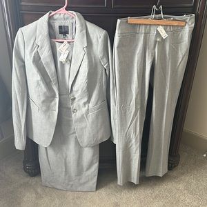 NWT 3 piece Womens suit - The Limited - Size 6